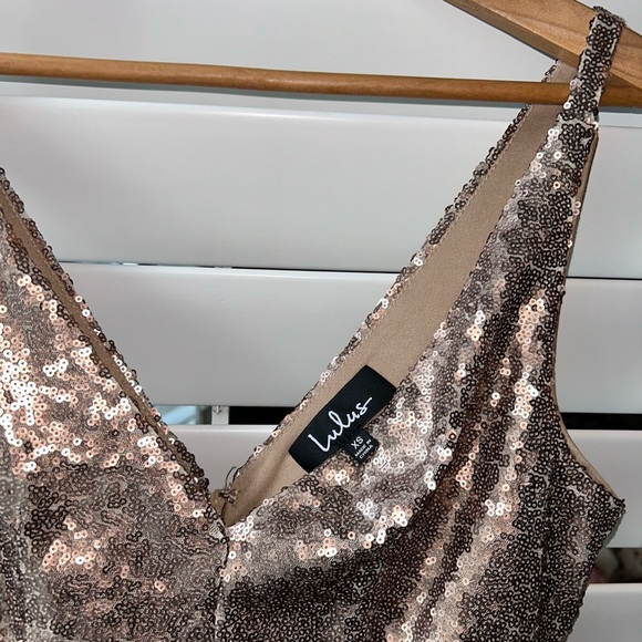 Lulus Sequin V-Neck Cocktail Mini Dress - Picture 3 of 4